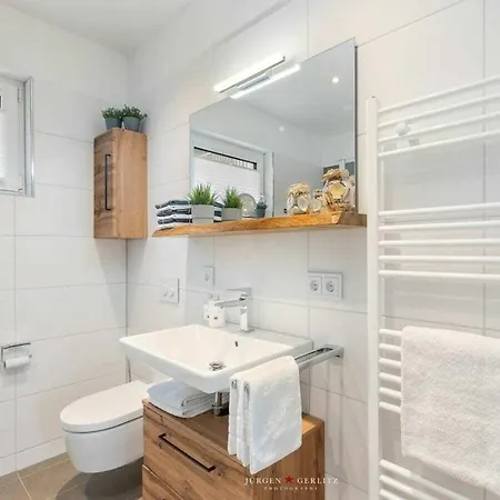 With 2 Bedrooms *